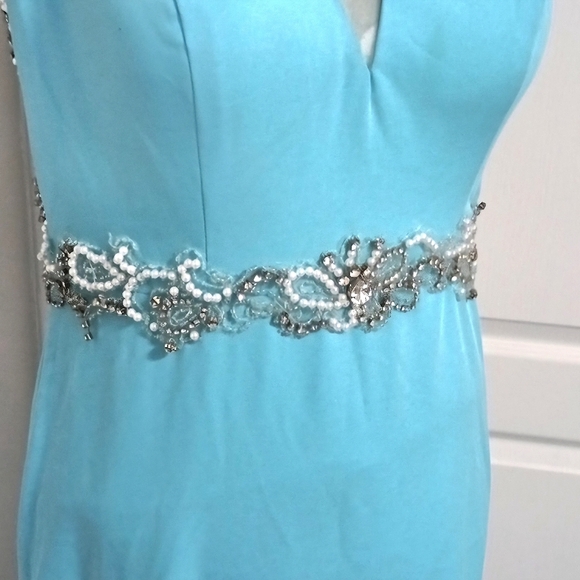 Dave and Johnny Light Blue Bejeweled Dress - Picture 3 of 6